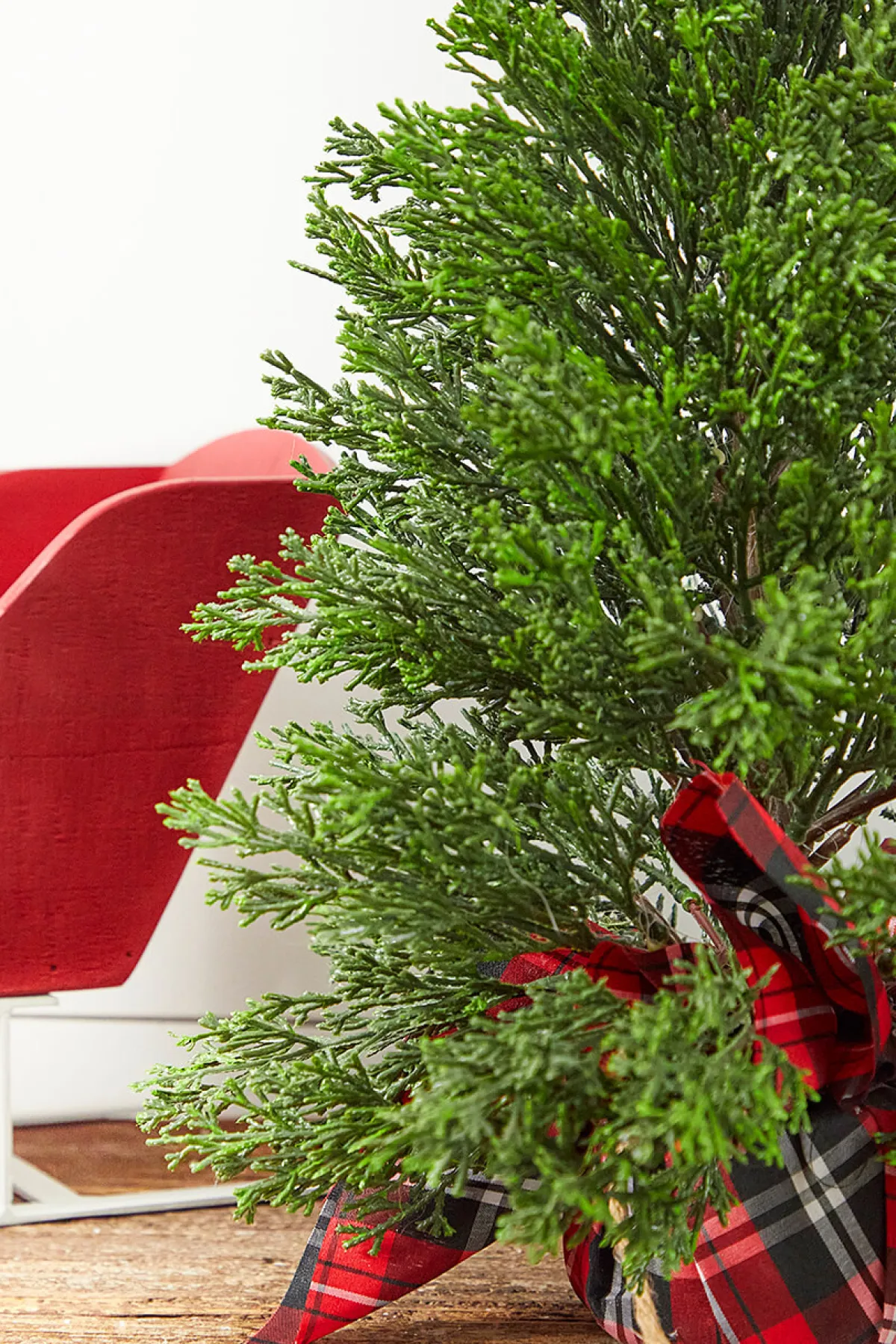 Decorator's Warehouse Christmas Accents^24” Cedar Tree In Plaid Sack