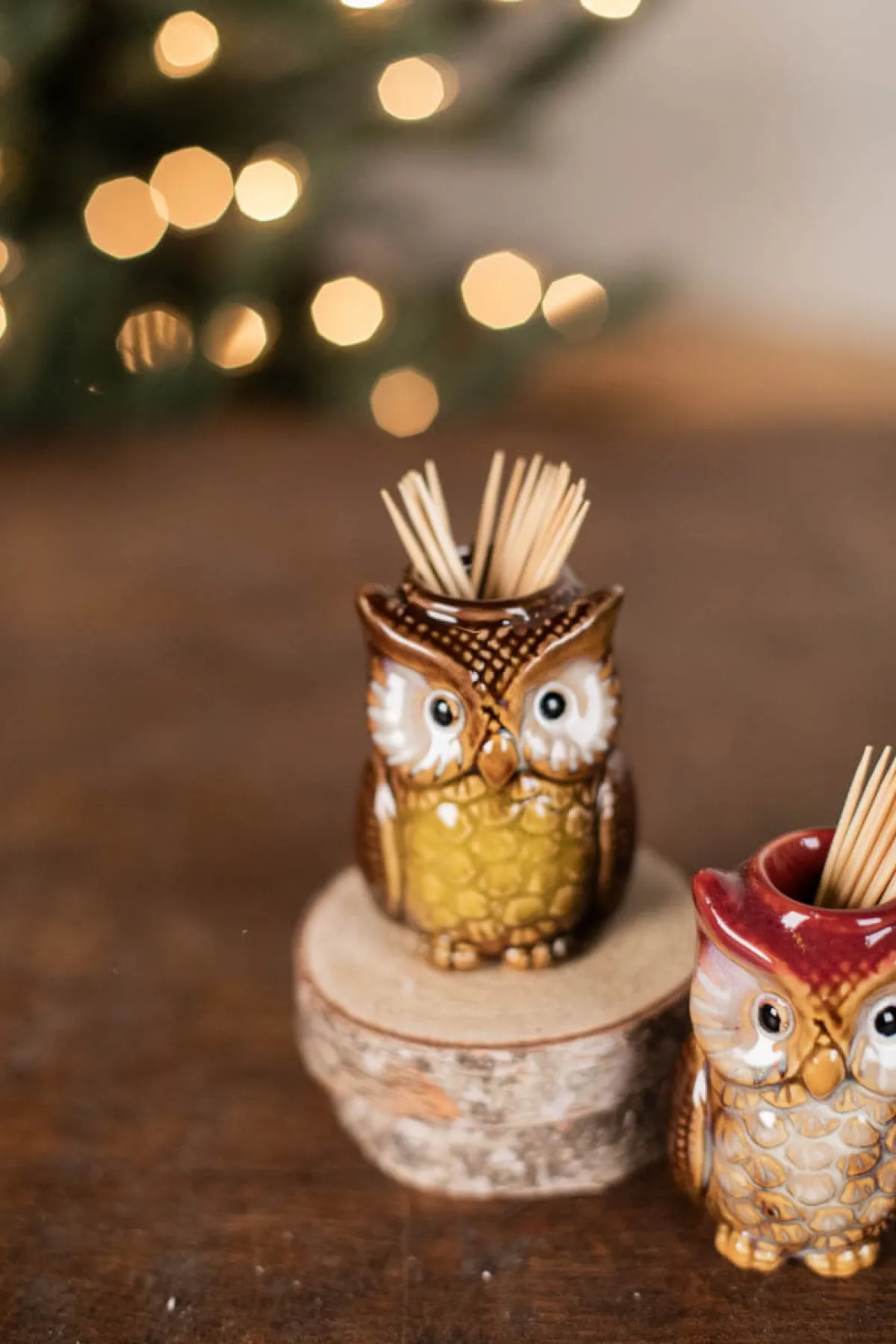 Decorator's Warehouse Christmas Accents^3” Ceramic Owl Tooth Pick Holder