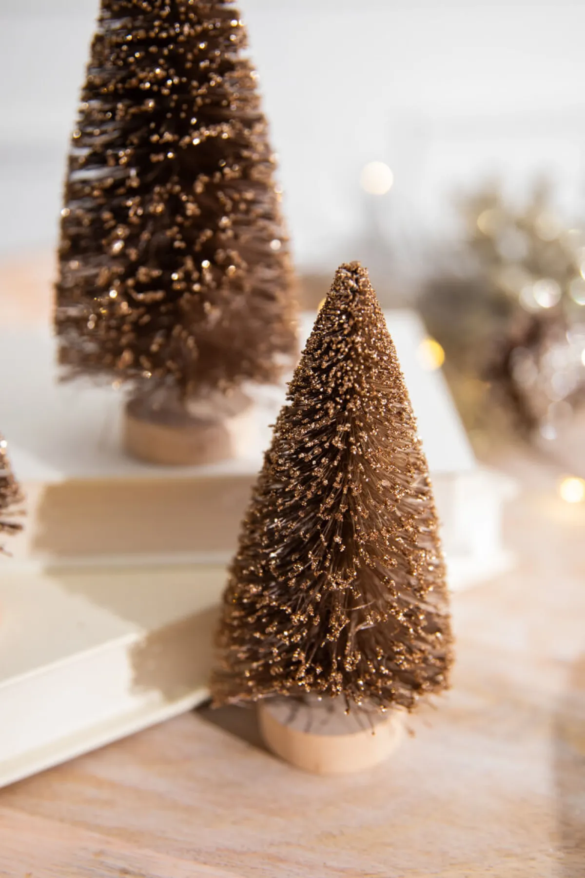 Decorator's Warehouse Christmas Accents^5” Champagne Bottle Brush Tree