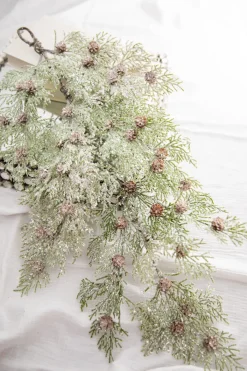 Decorator's Warehouse Christmas Teardrops^24” Frosted Cedar Swag