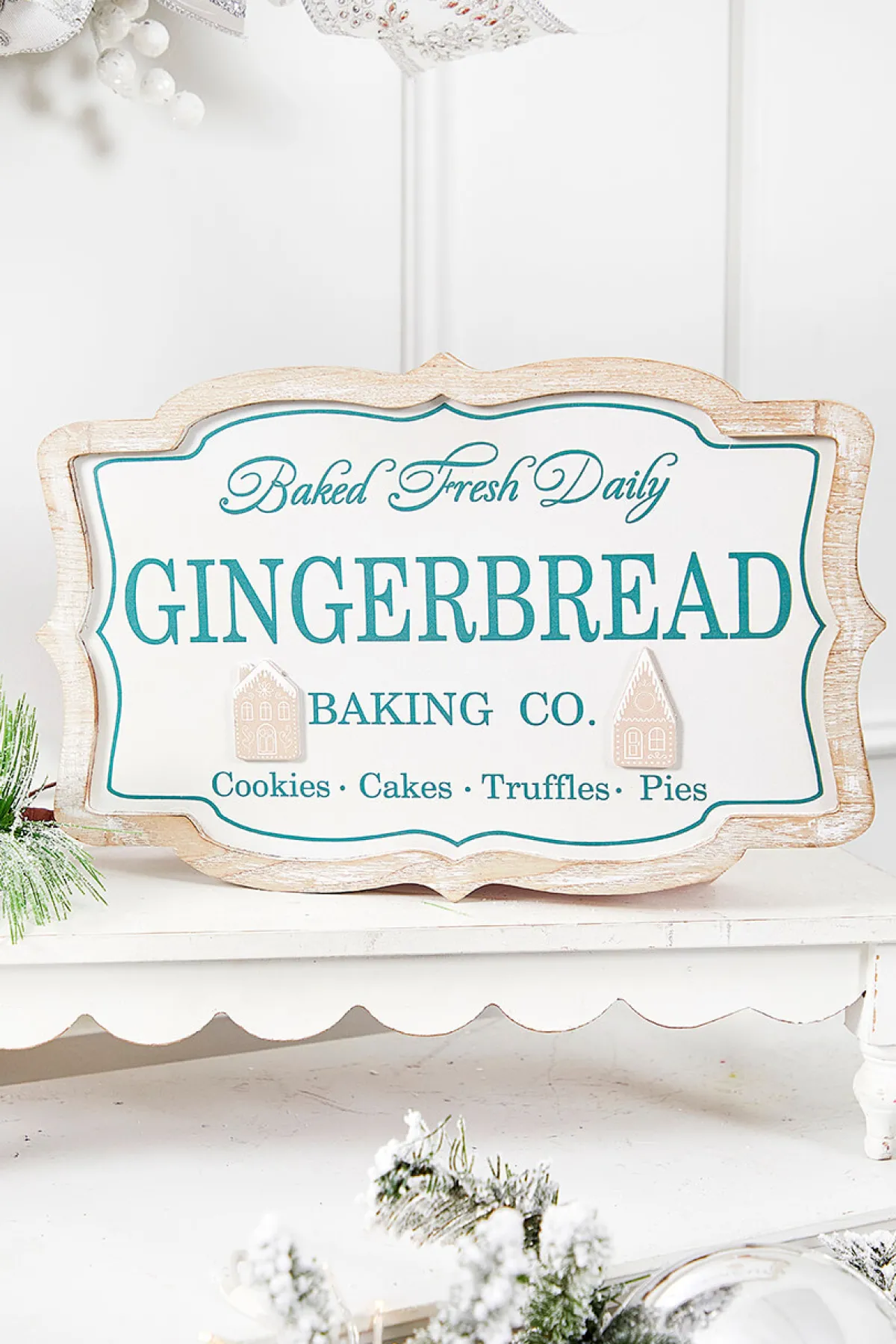Decorator's Warehouse Christmas Accents^15" Gingerbread Baking Sign
