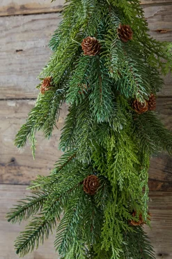 Decorator's Warehouse Christmas Garlands^48” Just Cut Woodland Pines Garland
