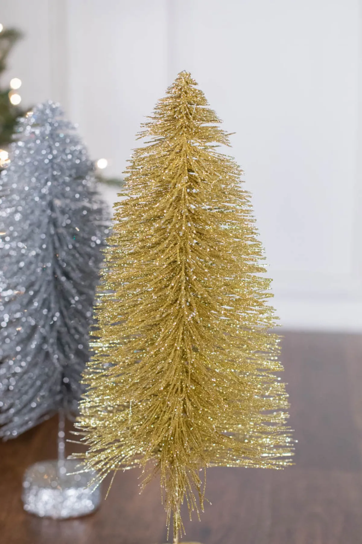 Decorator's Warehouse Christmas Accents^15" Large Metallic Bottle Brush Tree