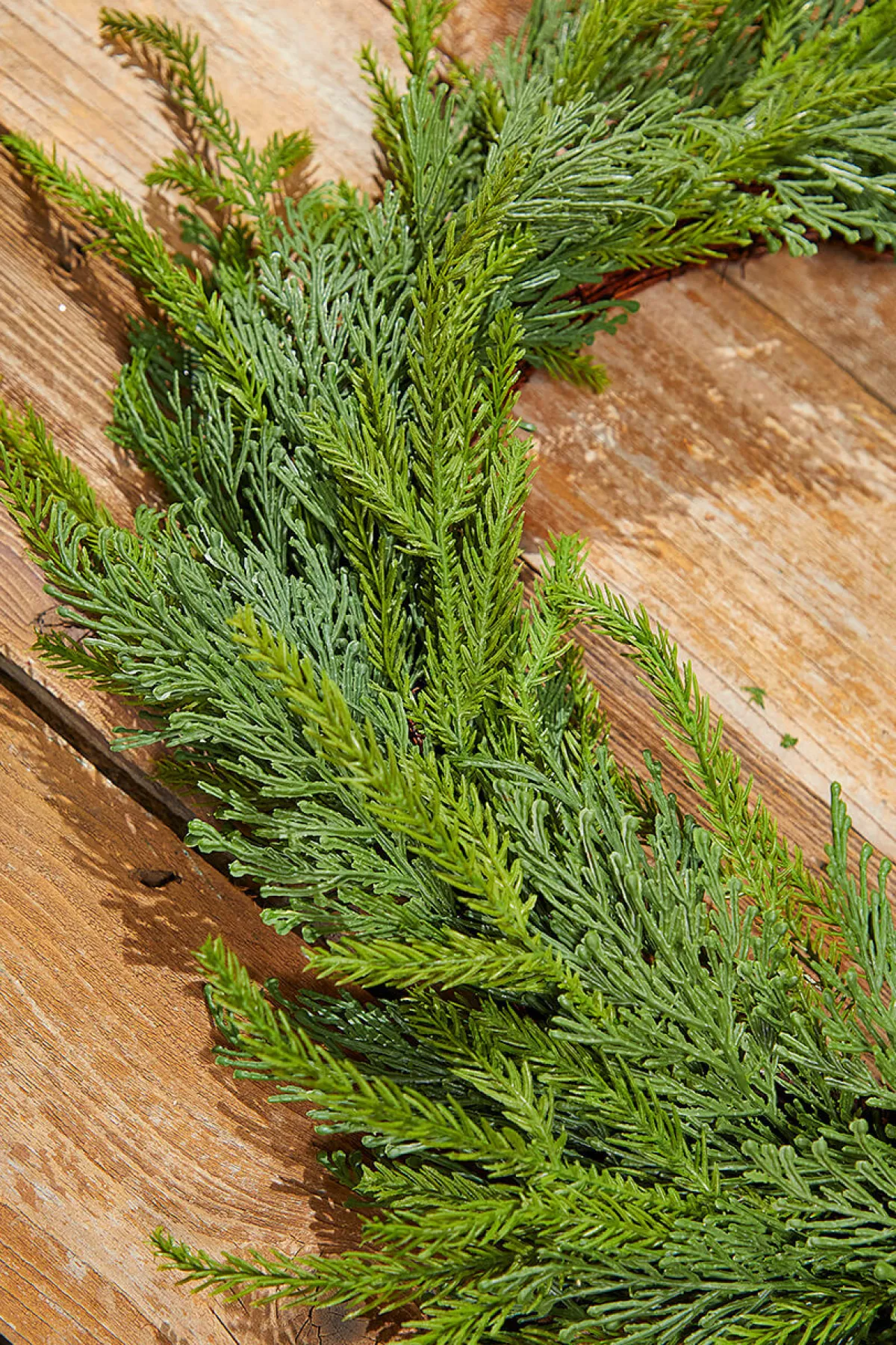Decorator's Warehouse Christmas Wreaths|Natural Greenery^30” Natural Touch Cedar Wreath