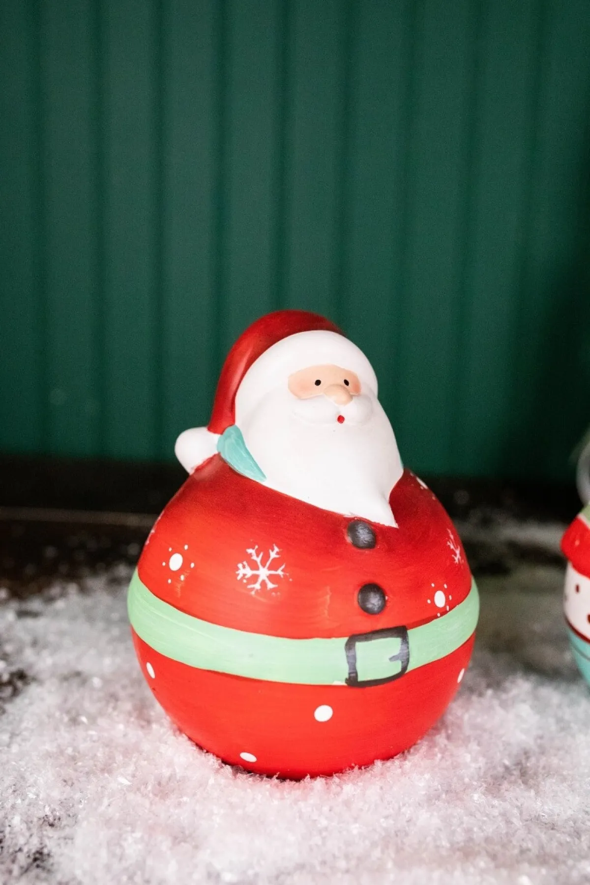 Decorator's Warehouse Christmas Accents^7” Nostalgic Santa/Snowman Figurine