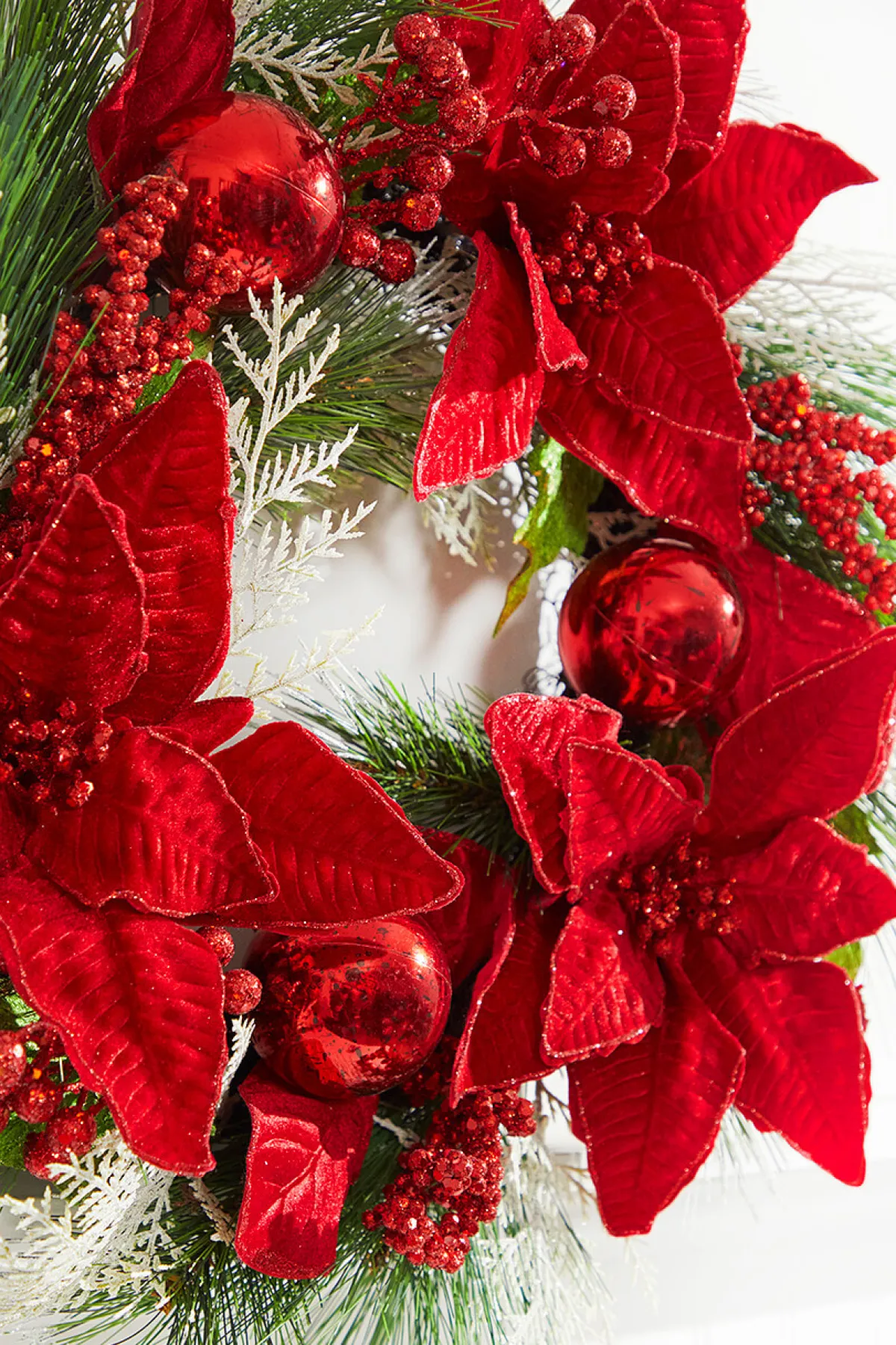 Decorator's Warehouse Christmas Wreaths^22” Poinsettia With Pine Wreath
