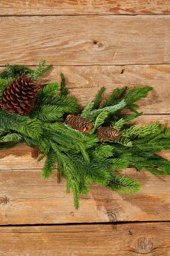 Decorator's Warehouse Christmas Teardrops|Natural Greenery^42” Real Touch Norfolk / Spruce / Juniper Swag