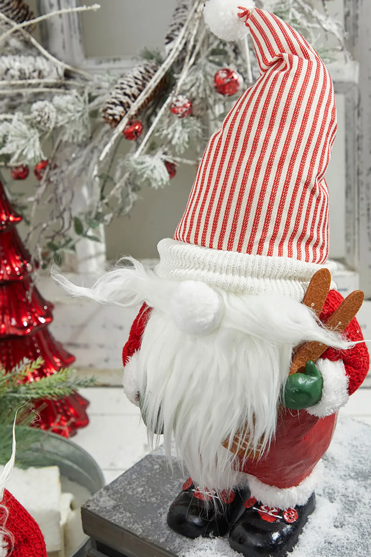 Decorator's Warehouse Christmas Accents^13” Resin Santa Gnome Figurine