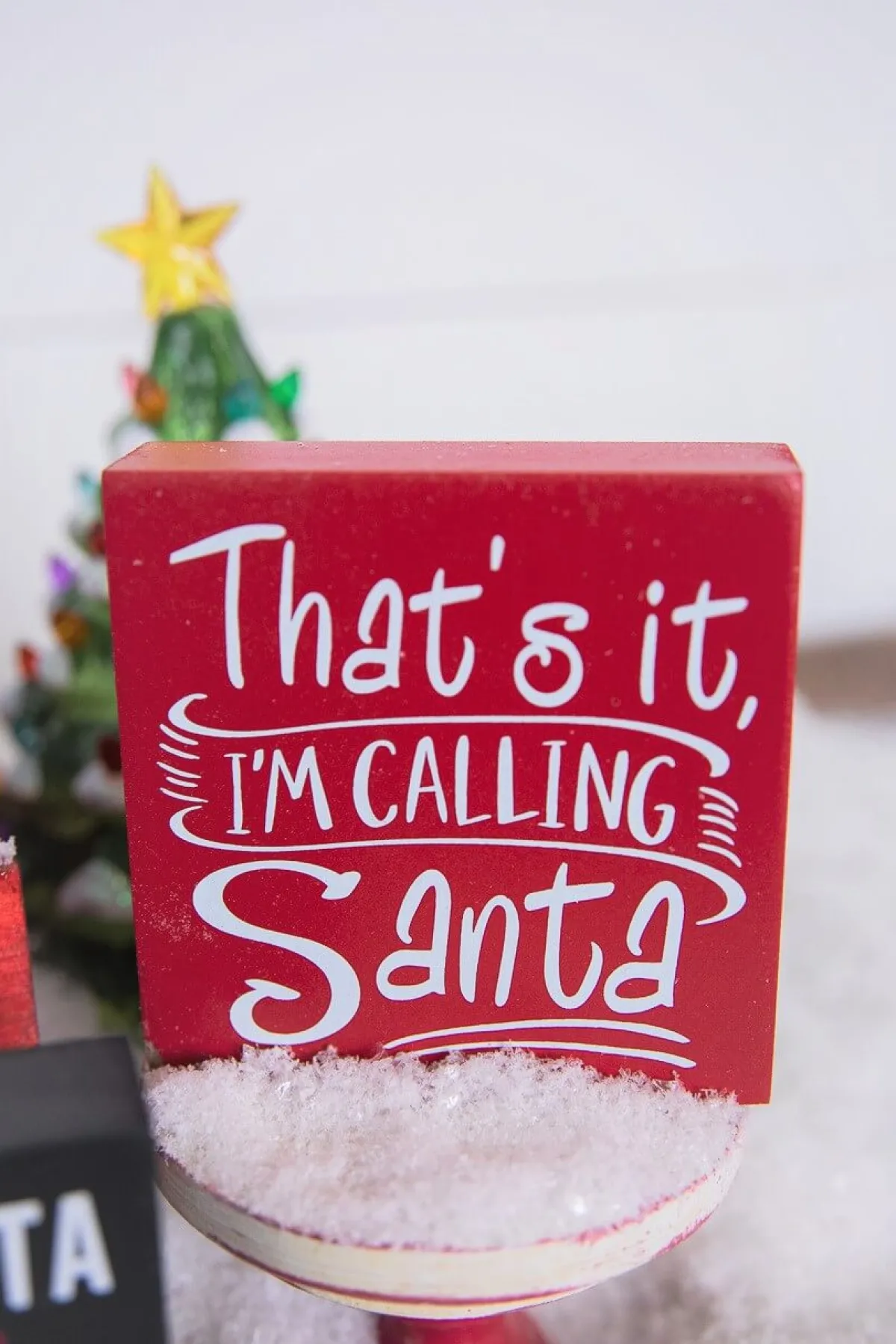 Decorator's Warehouse Christmas Accents^4” Wood Holiday Sign