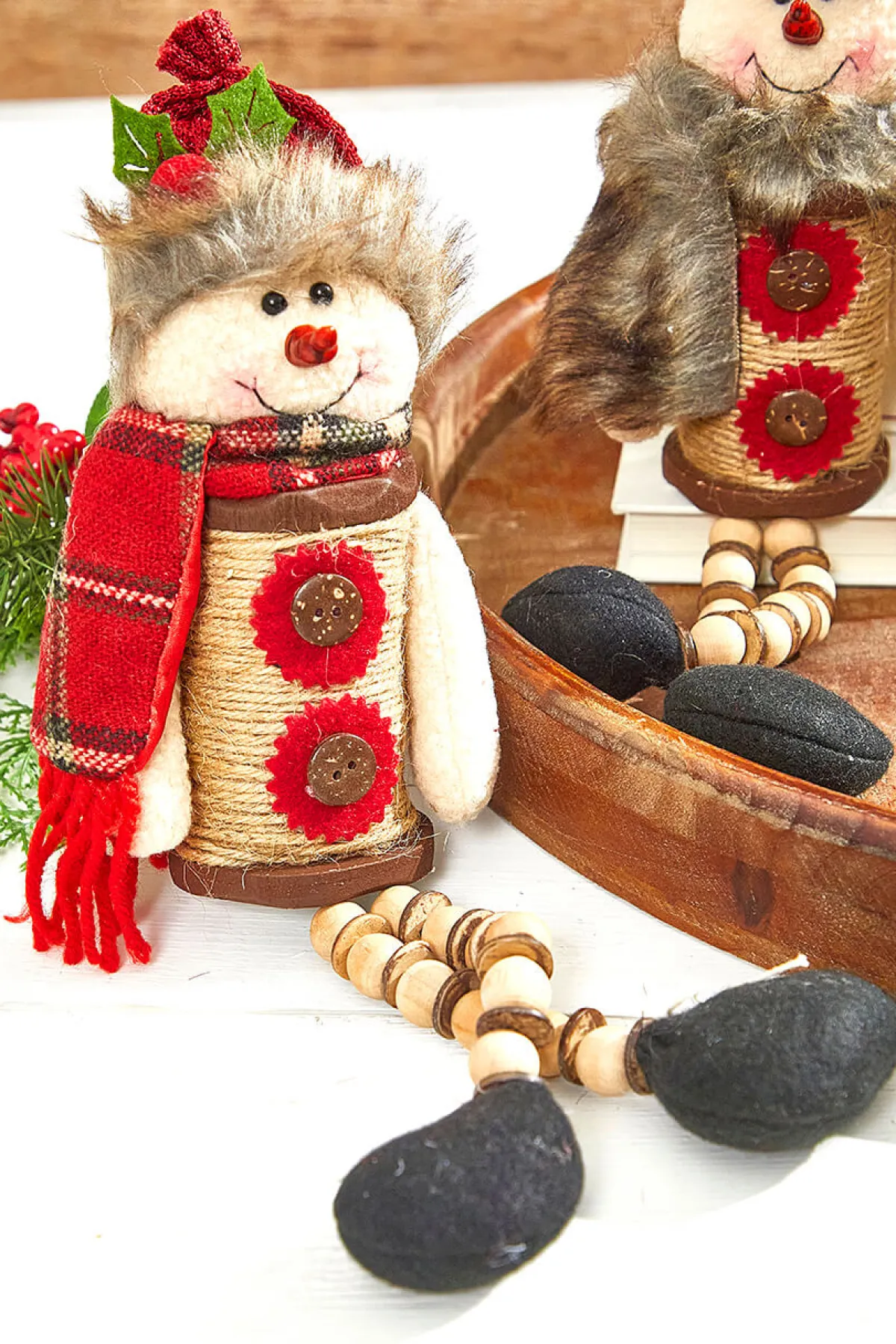 Decorator's Warehouse Christmas Accents^14”H Plush Holiday Snowman