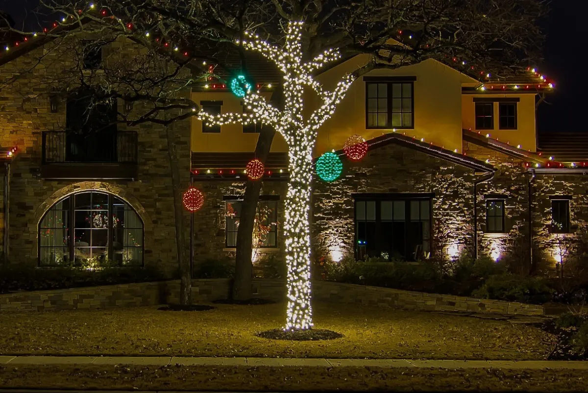 Decorator's Warehouse Light Strands|Outdoor Lighting^5mm Warm White - 70L 4" Spacing